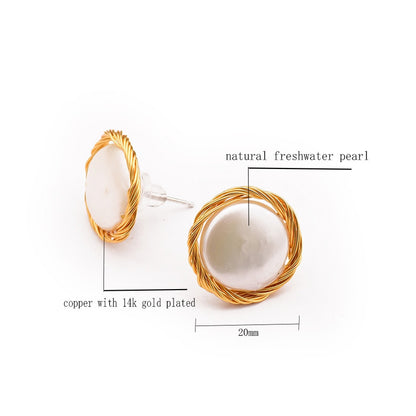 Boucles d'oreilles clous en perles baroques naturelles